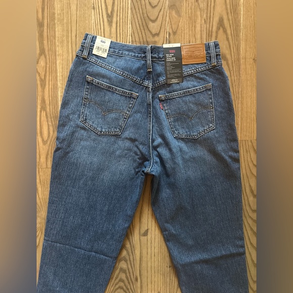 Levi’s 80s “Mom” jeans - Picture 11 of 13